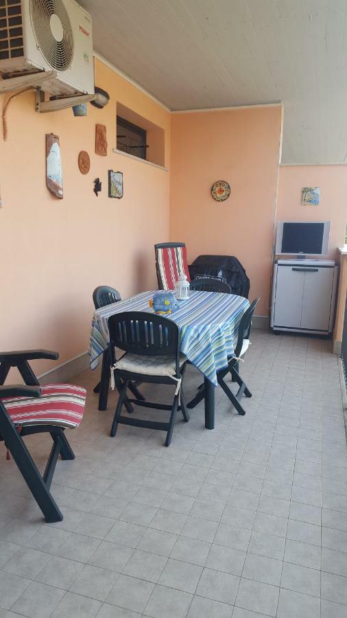 Casina Carina Carina Daire Nettuno Dış mekan fotoğraf